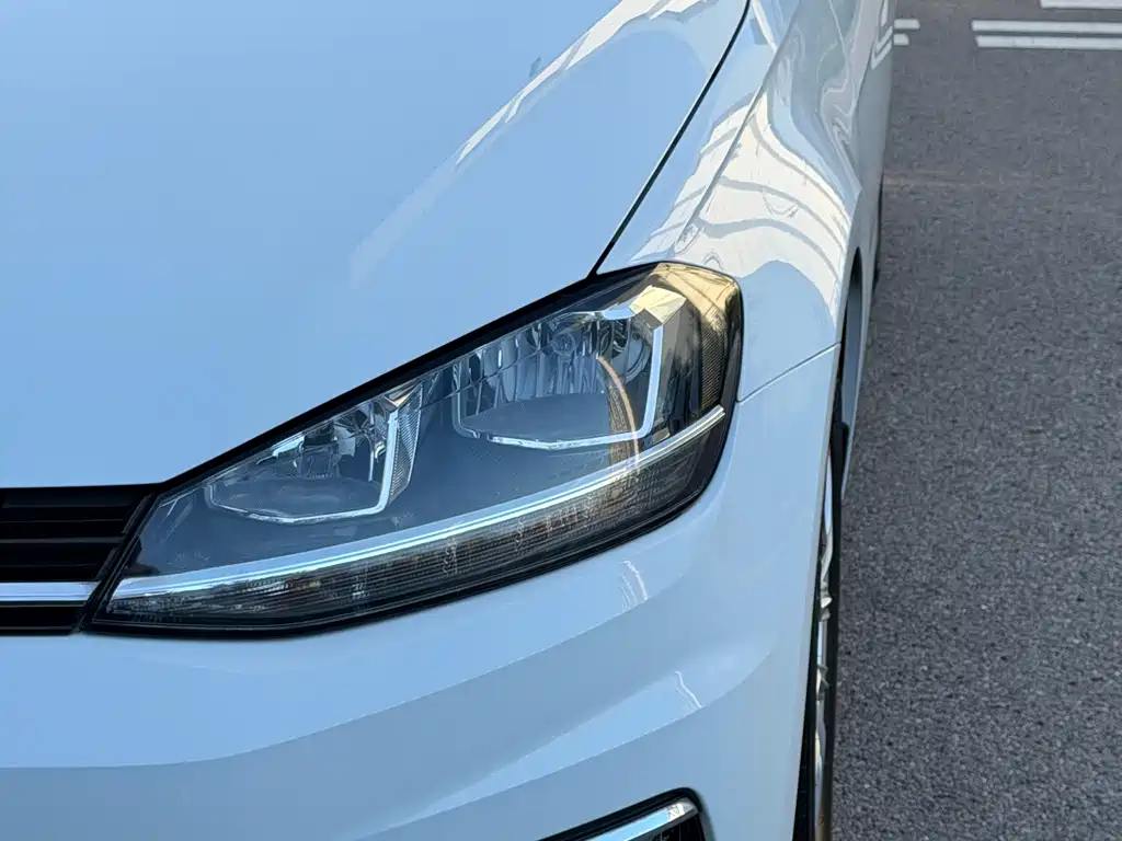 Volkswagen Golf — миниатюра 11