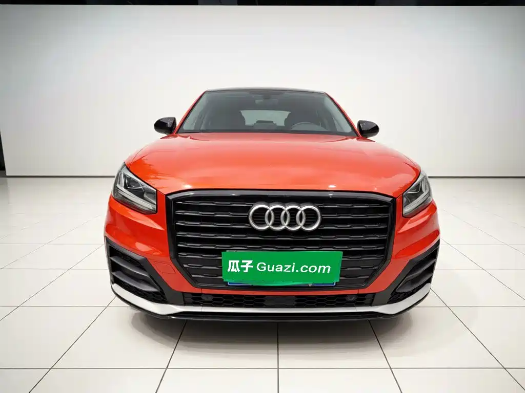 Audi Q2L 2021 35 TFSI Fashion