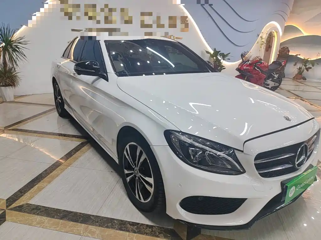 Mercedes-Benz C-Class — миниатюра 4