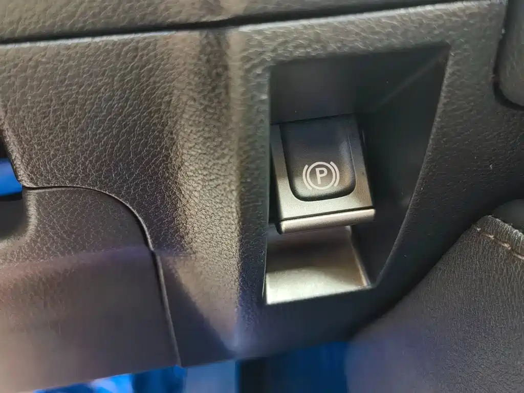 Lexus ES — миниатюра 22