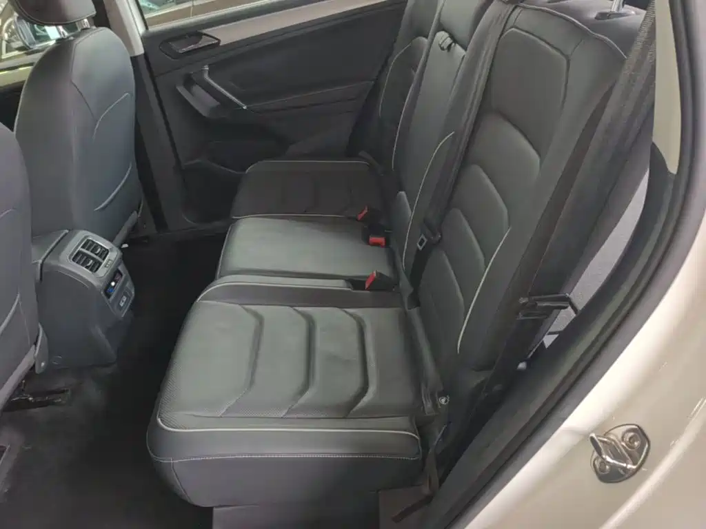 Volkswagen Tiguan L — миниатюра 17