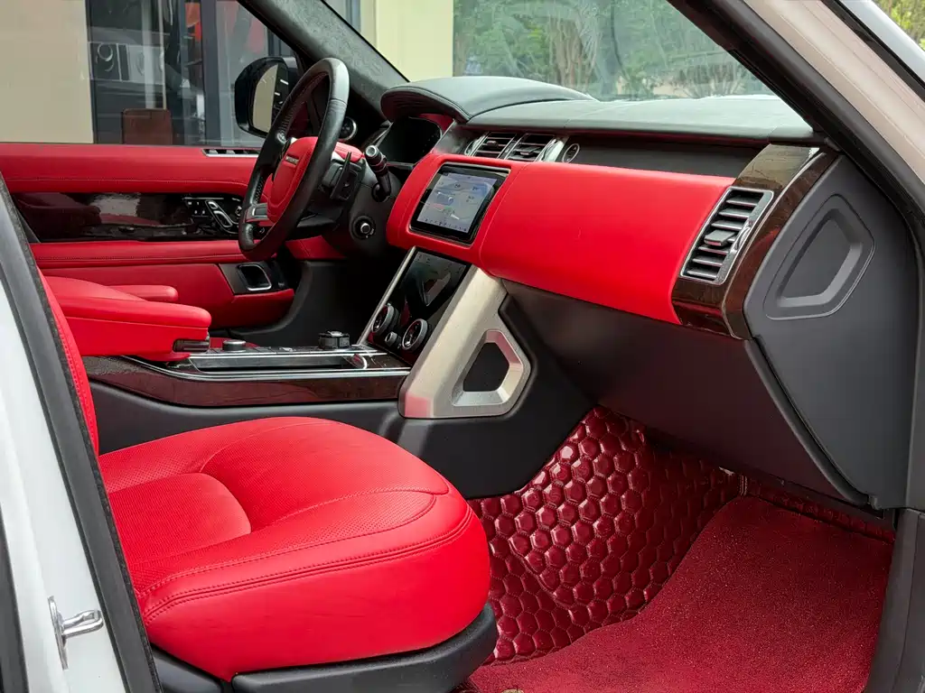 Land Rover Range Rover 2020 3.0 L6 Long Wheelbase