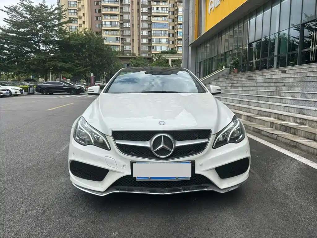 Mercedes-Benz E-Class (Import) — миниатюра 2