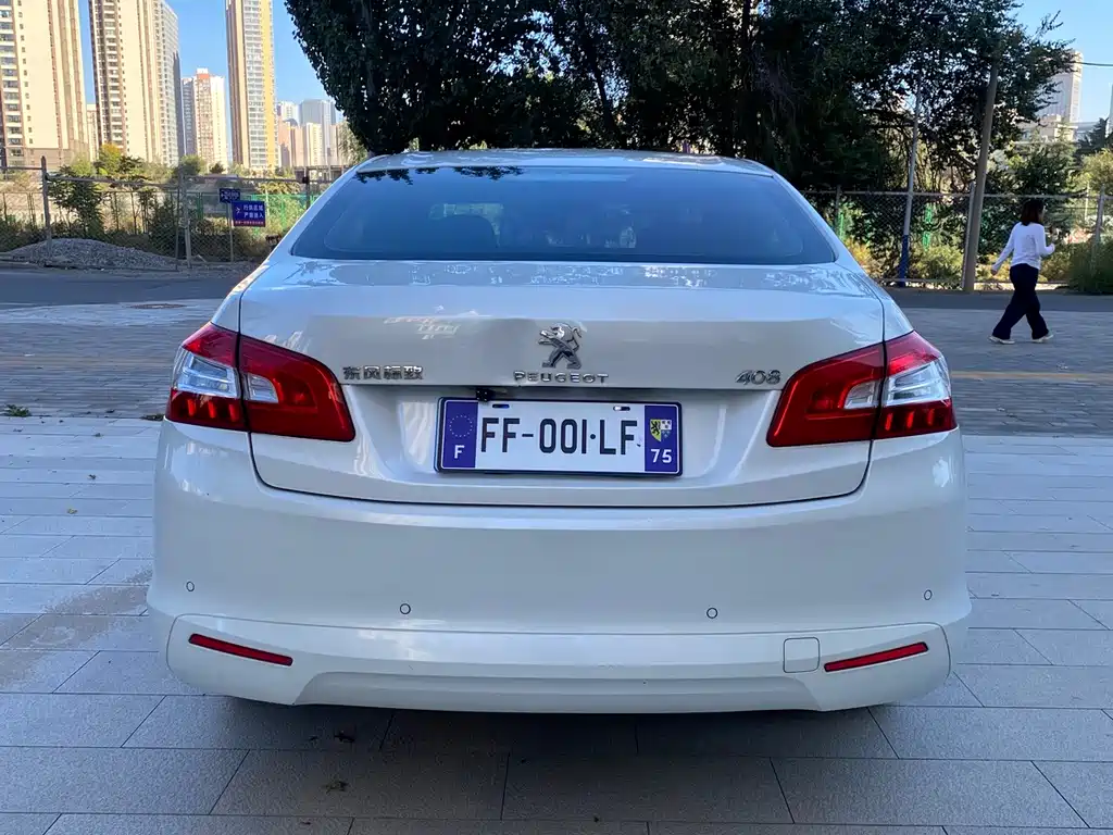 Peugeot 408 — миниатюра 5