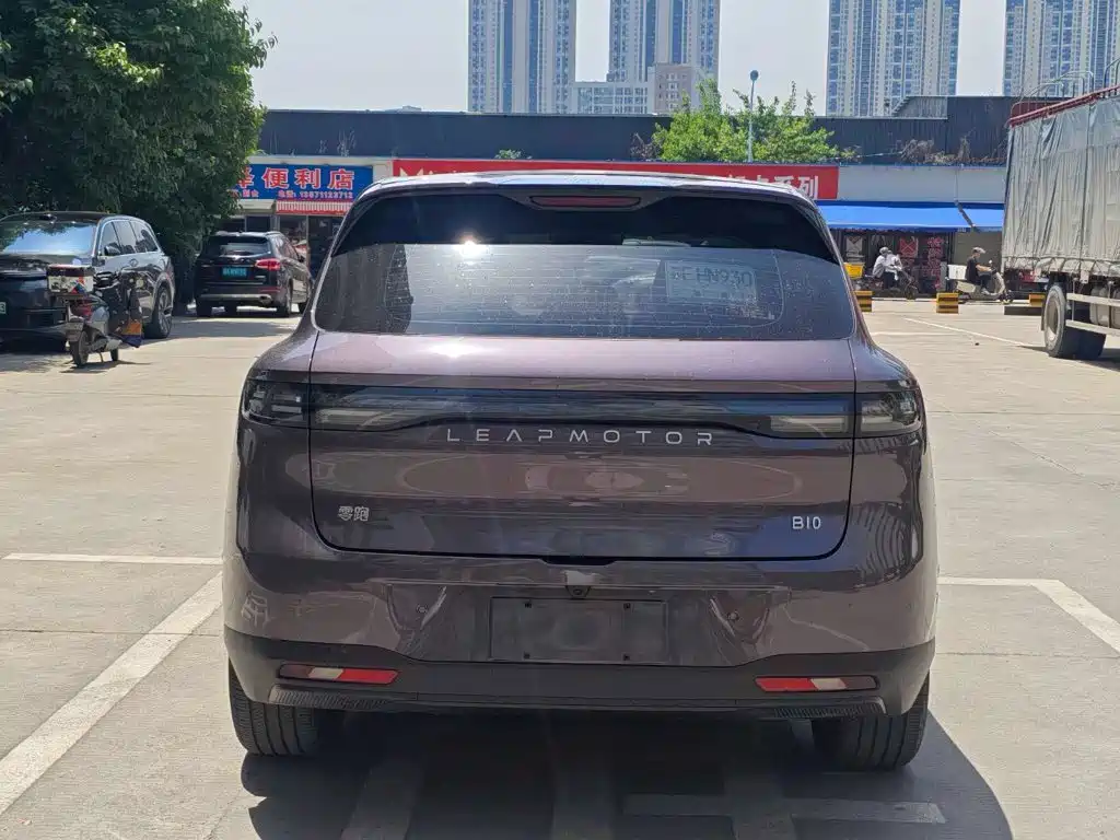 Leapmotor Leapmotor B10 — миниатюра 13