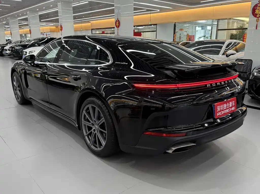 Porsche Panamera 2026 Panamera 4 Executive Long Wheelbase 2.9T