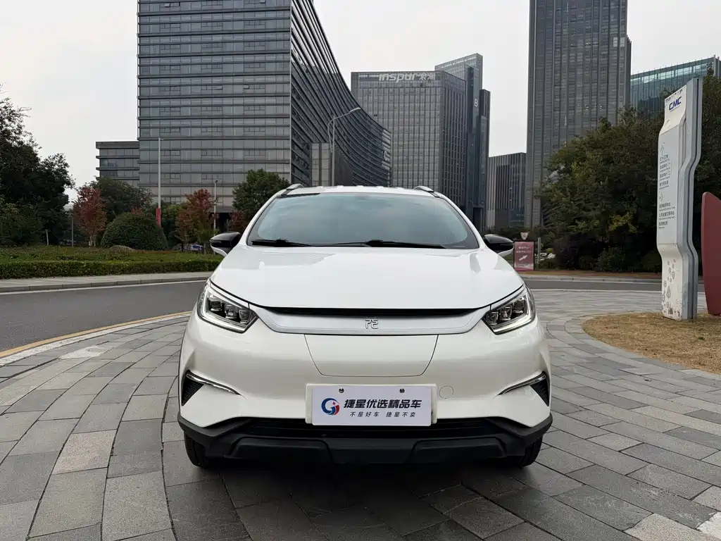 BYD Yuan Pro — миниатюра 2