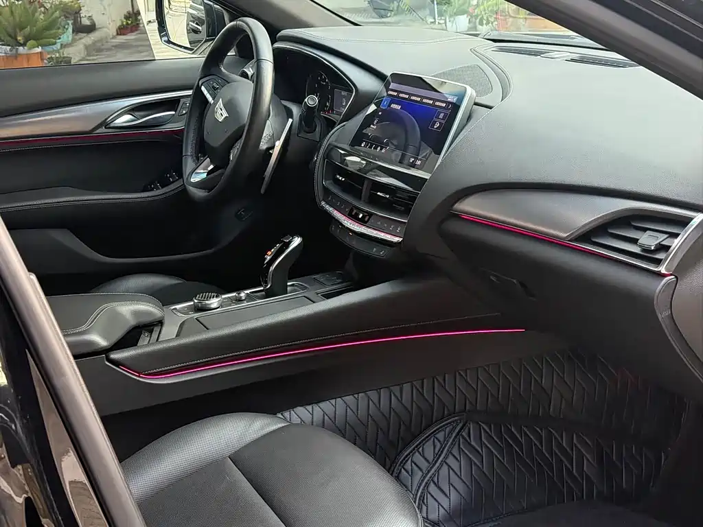 Cadillac CT5 — миниатюра 11