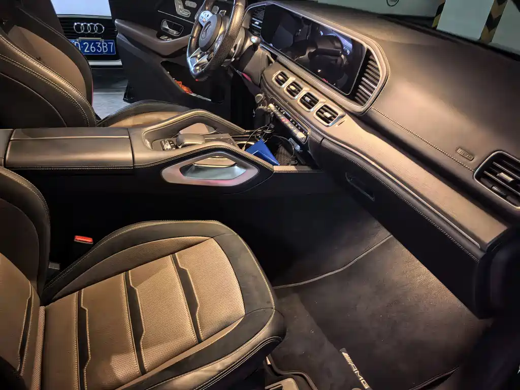 Mercedes-Benz GLE AMG — миниатюра 8