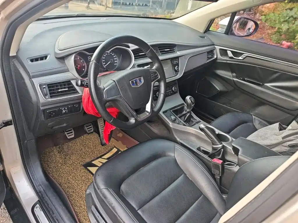 Geely Emgrand GS — миниатюра 10