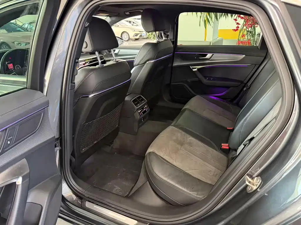 Audi A6L — миниатюра 6