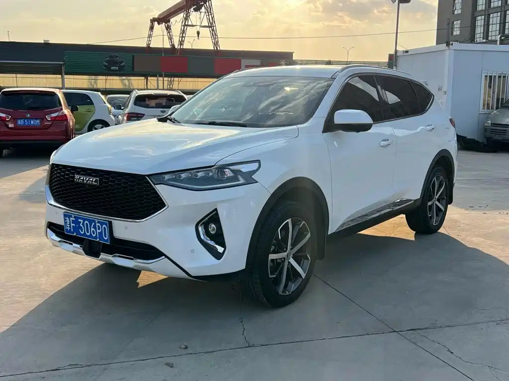 Haval F7