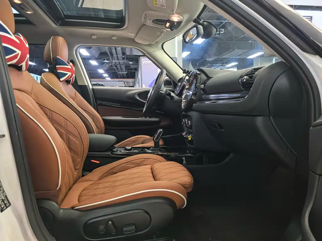 MINI Mini Clubman — миниатюра 10