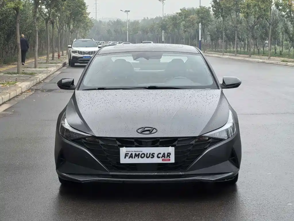 Hyundai Elantra — миниатюра 2