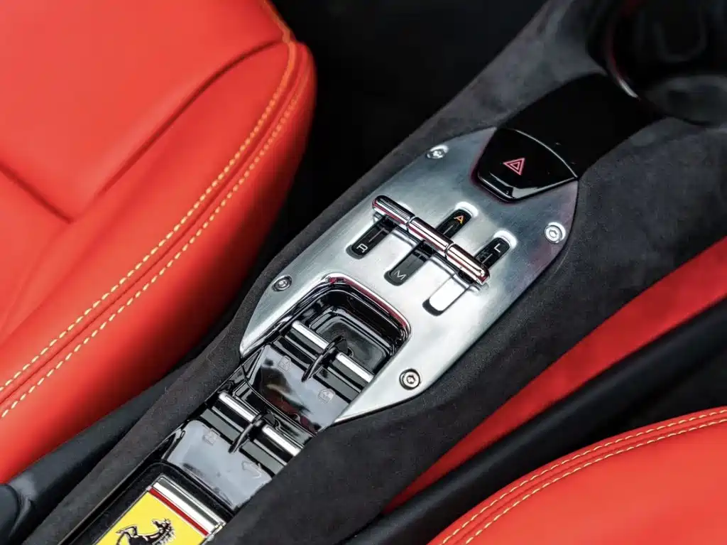Ferrari 296 — миниатюра 4