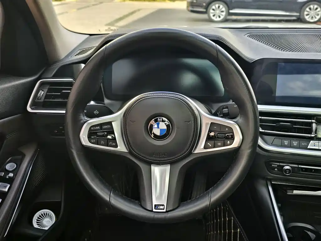 BMW 3 Series — миниатюра 12