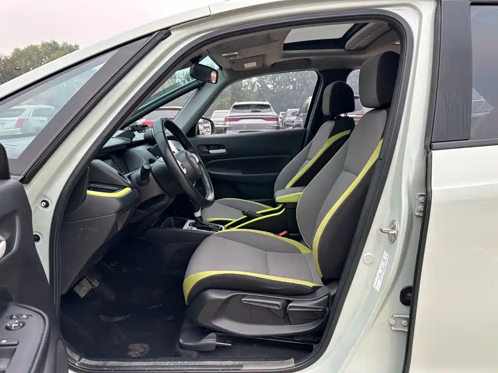 Honda Fit — миниатюра 8