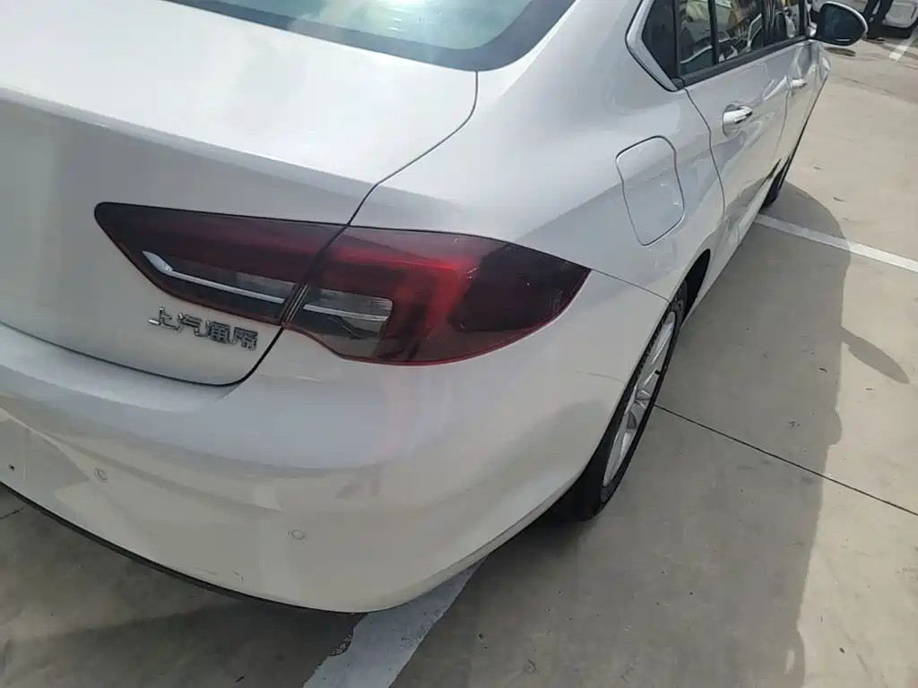 Buick Regal — миниатюра 8