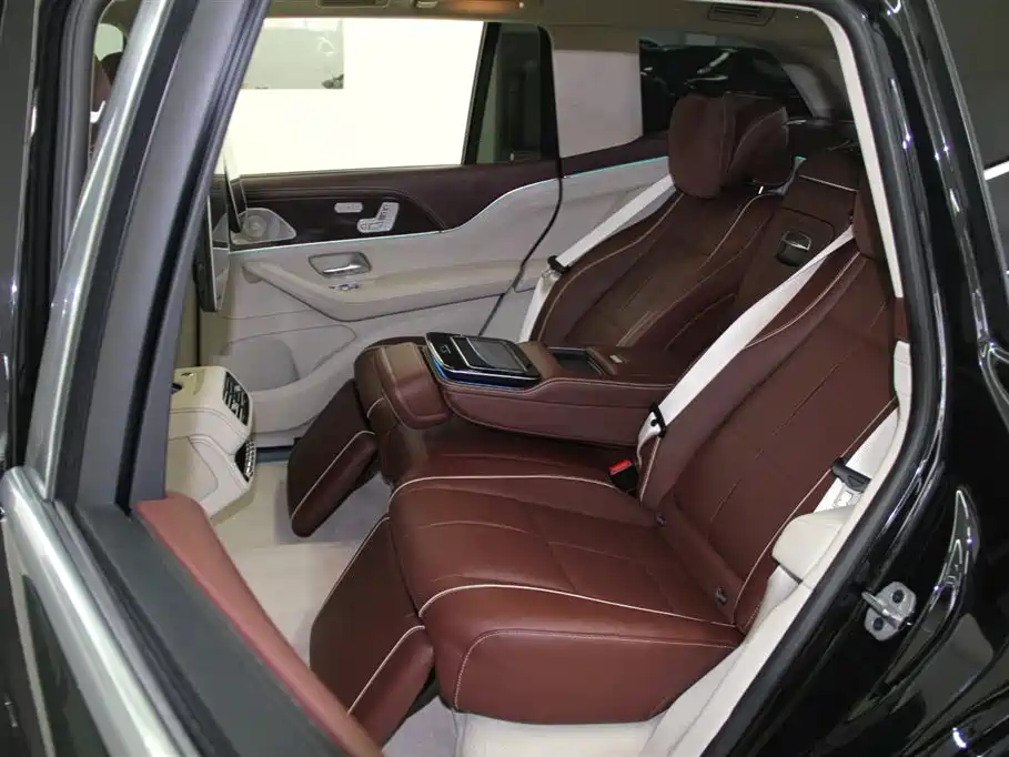 MERCEDES-BENZ MAYBACH GLS