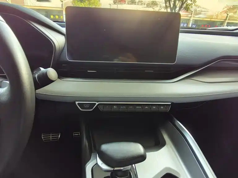 Geely Xingrui — миниатюра 13