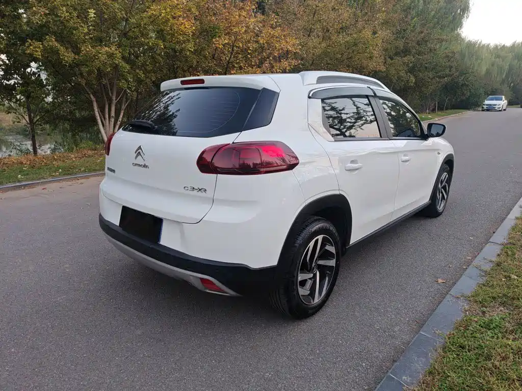Citroen C3-XR — миниатюра 6