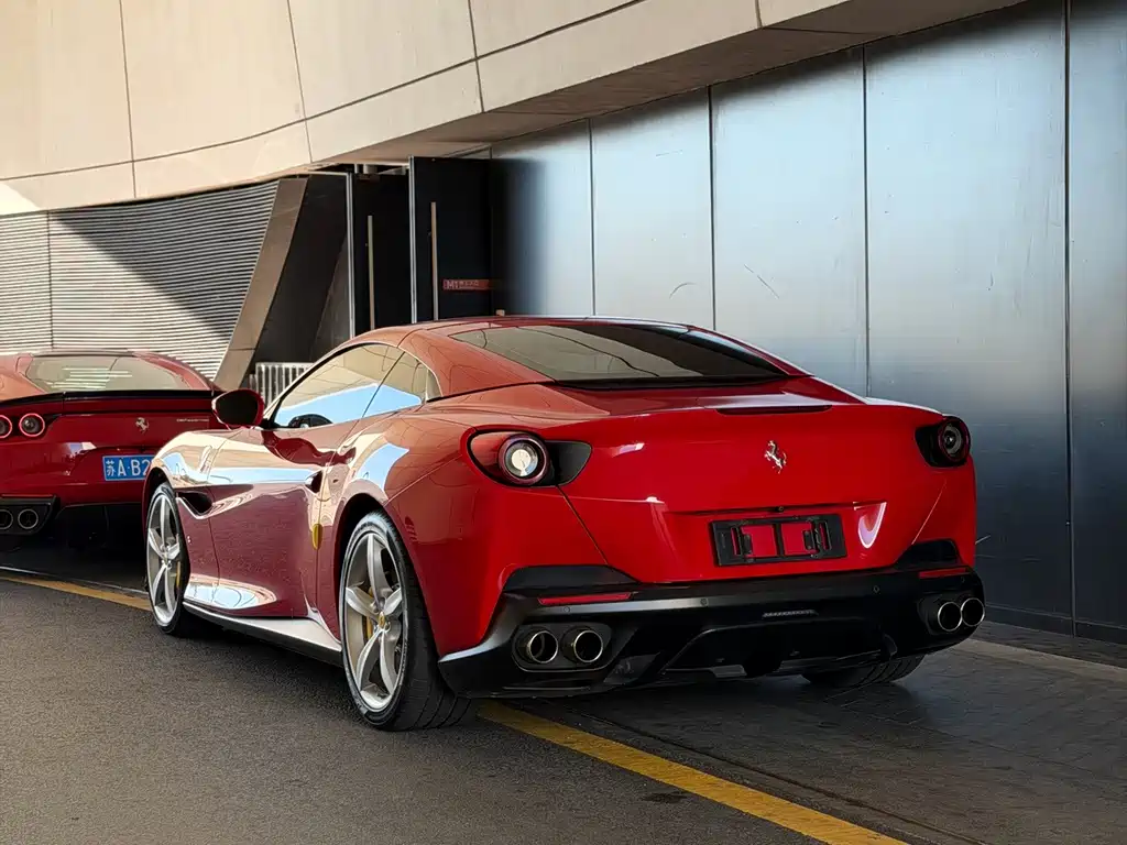 Ferrari Portofino — миниатюра 8