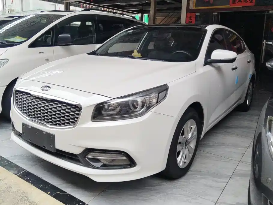 Kia K4