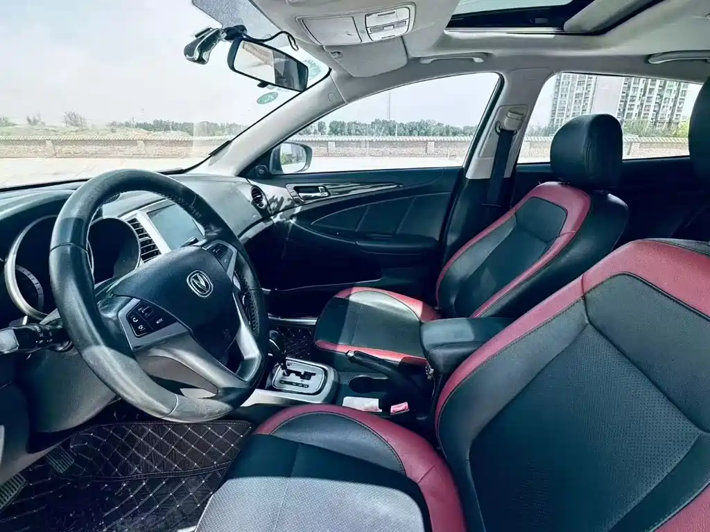 Changan Eado XT — миниатюра 4