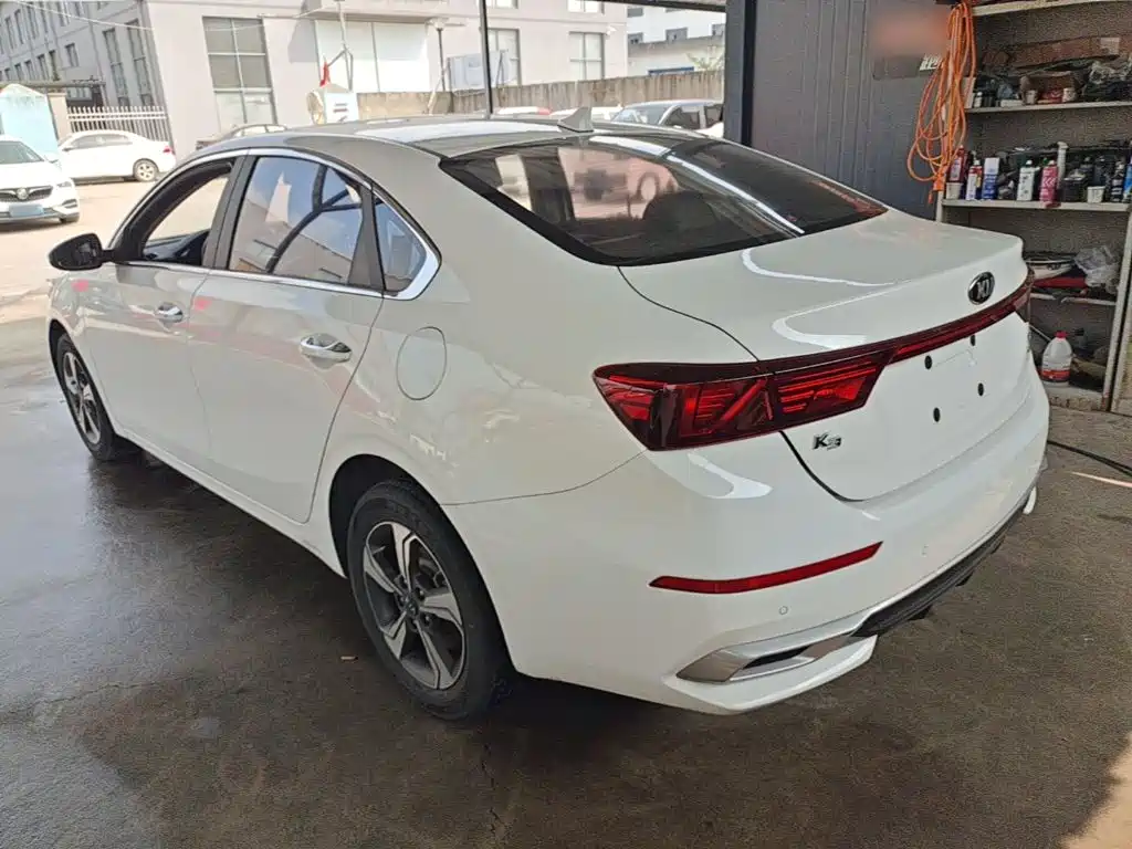 Kia K3 — миниатюра 5