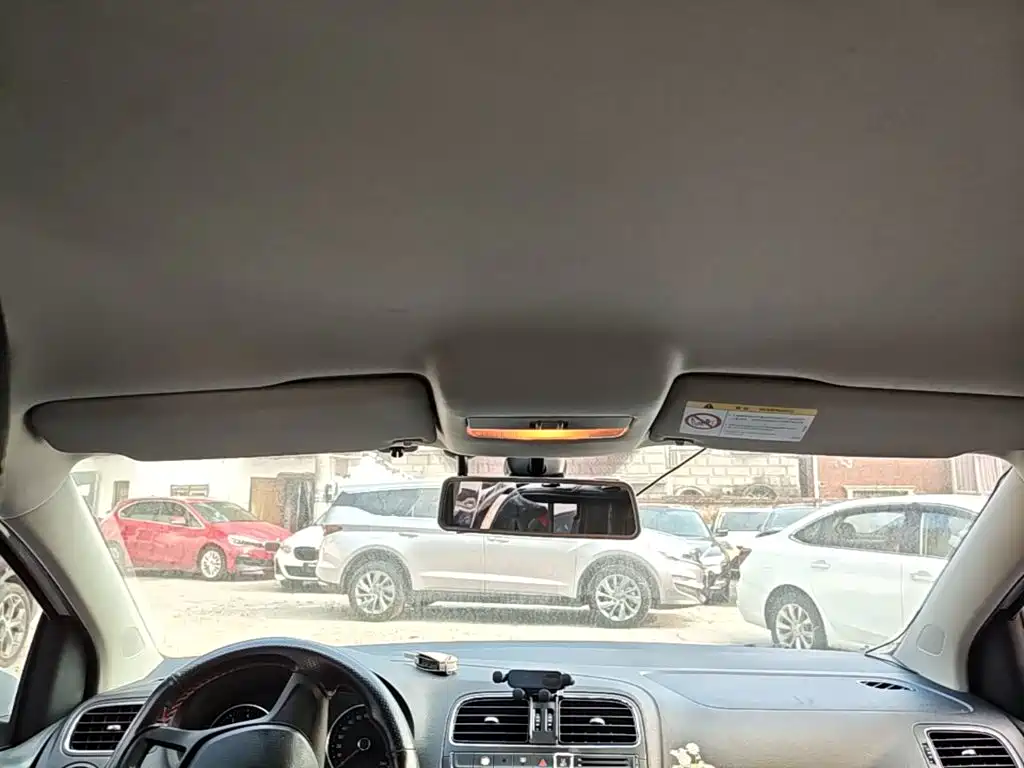 Volkswagen Polo — миниатюра 18