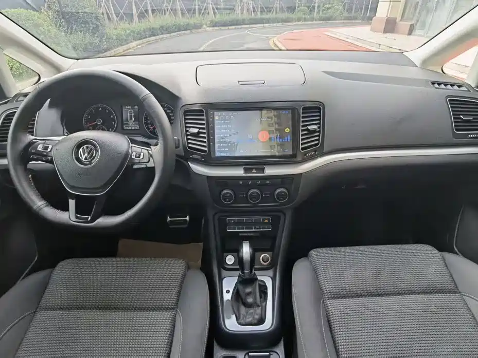 Volkswagen Sharan — миниатюра 10