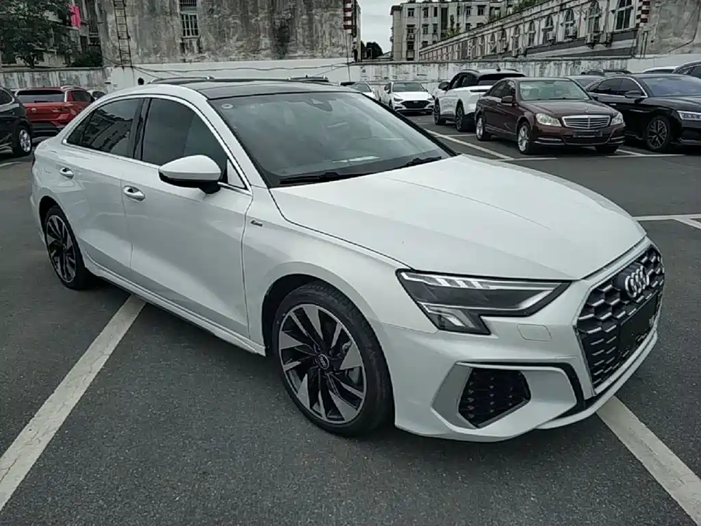 Audi A3 — миниатюра 4