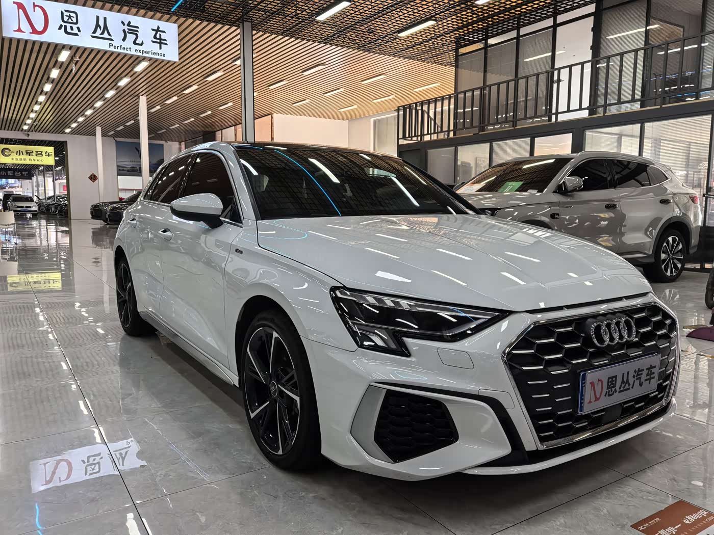 Audi A3 1.4 л 2023 г. Белый, пробег 34000 км