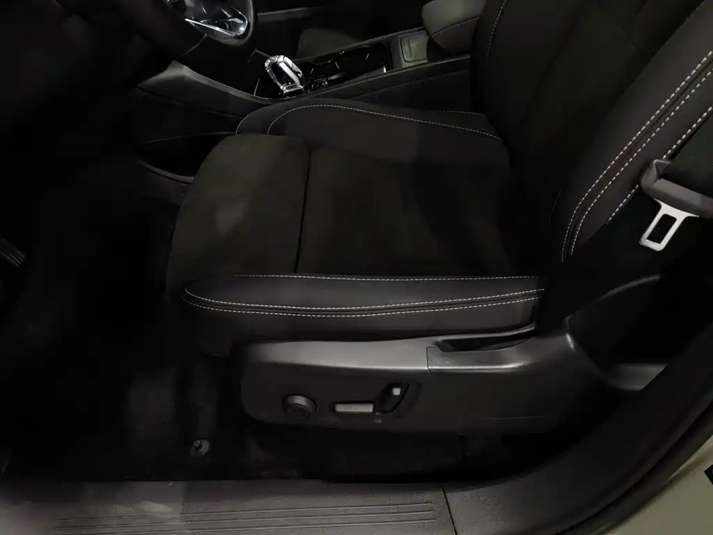Volvo C40 — миниатюра 20