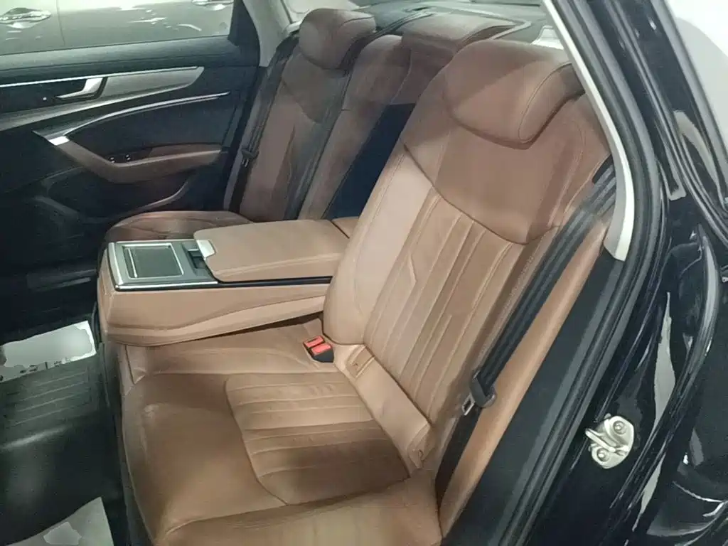 Audi A6L — миниатюра 17