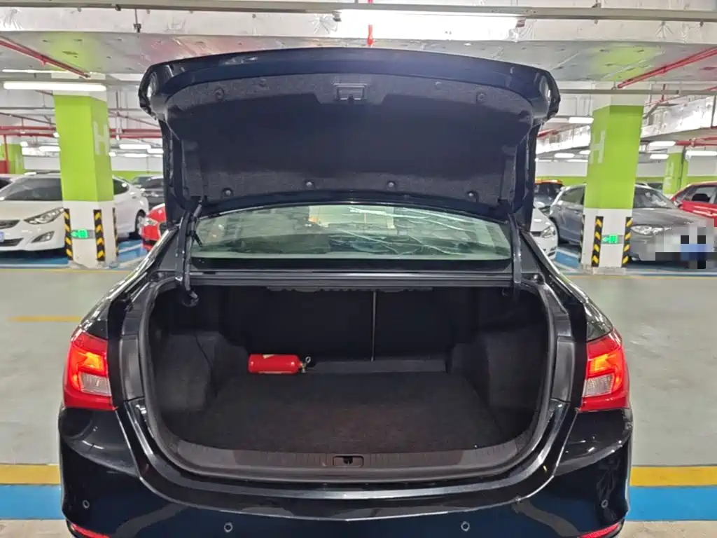 Buick Excelle — миниатюра 19