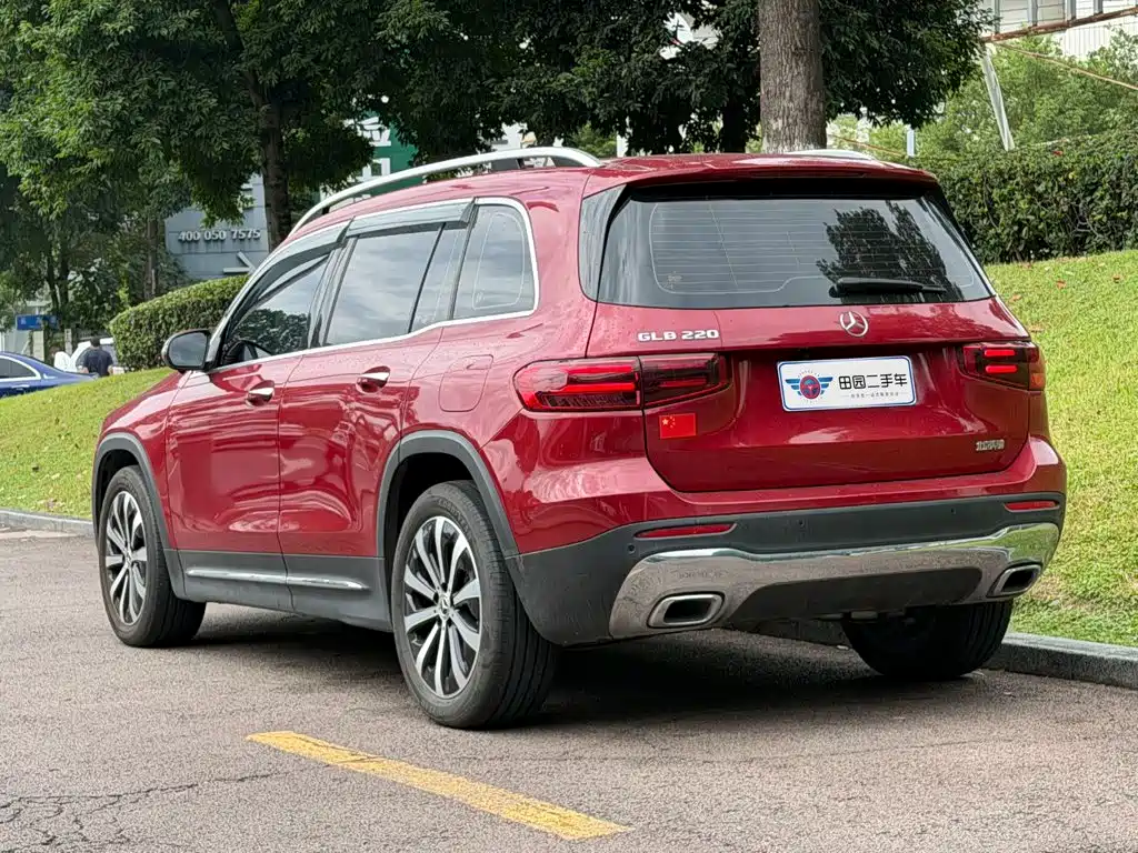 Mercedes-Benz GLB — миниатюра 4