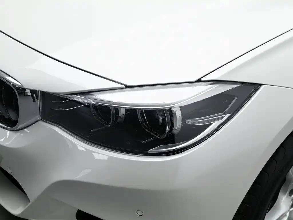 BMW 3 Series GT — миниатюра 7