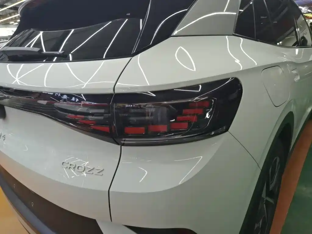 Volkswagen ID.4 Crozz — миниатюра 8