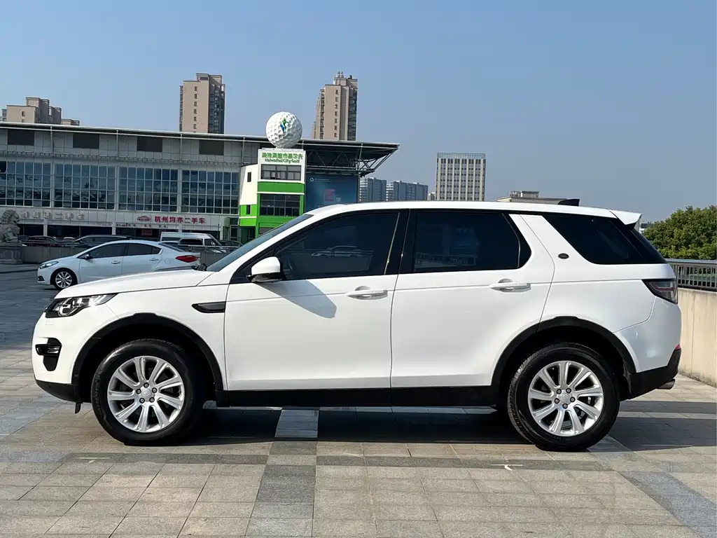 Land Rover Discovery Sport — миниатюра 5