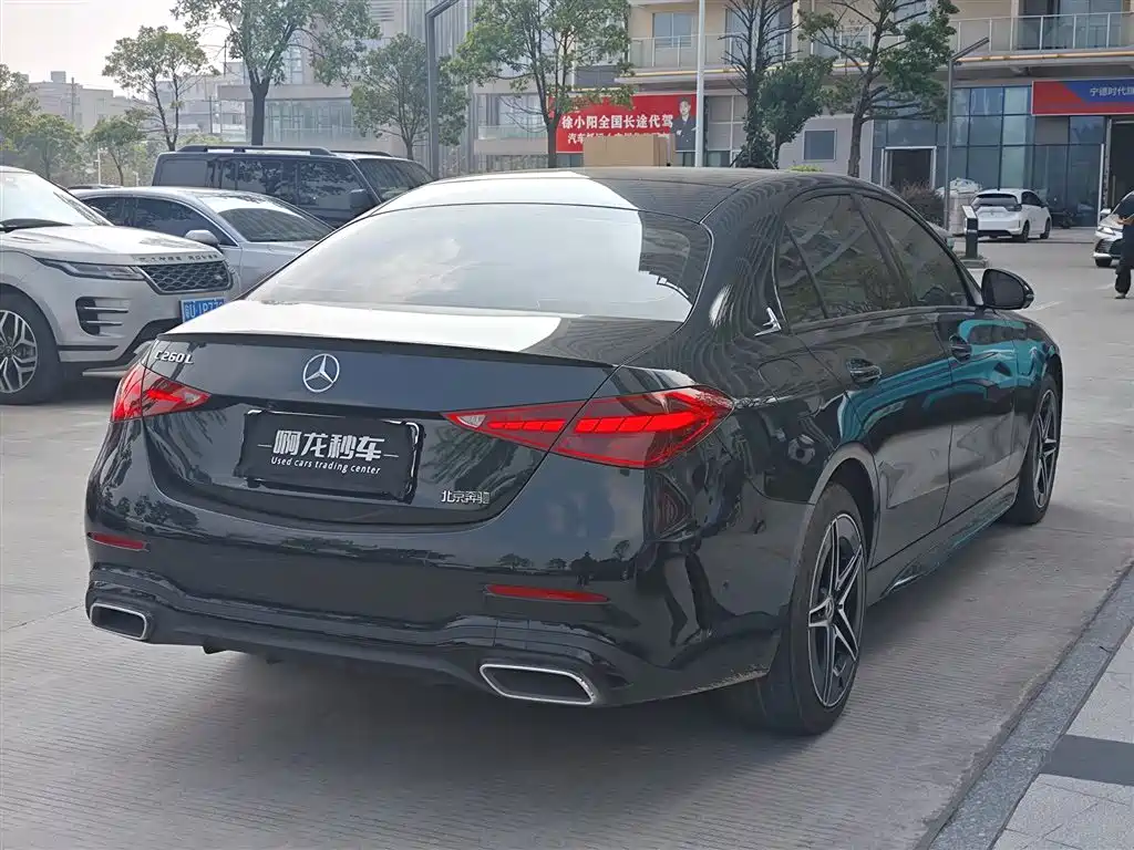 Mercedes-Benz C-Class — миниатюра 9