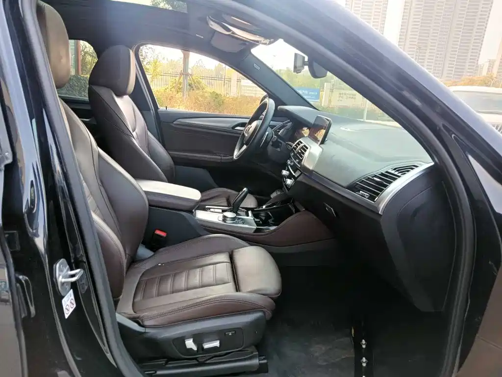BMW X4 — миниатюра 11