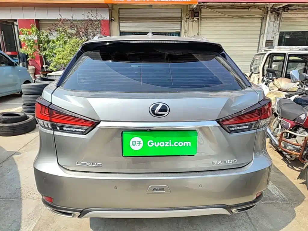 Lexus RX — миниатюра 6
