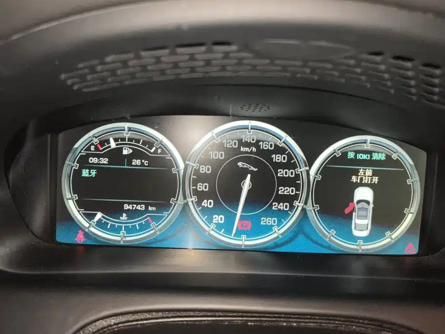 Jaguar XJ — миниатюра 14