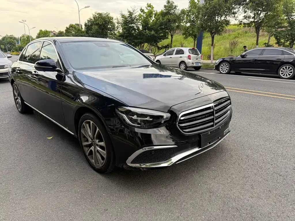 Mercedes-Benz E-Class E 2017 E 300 L Luxury