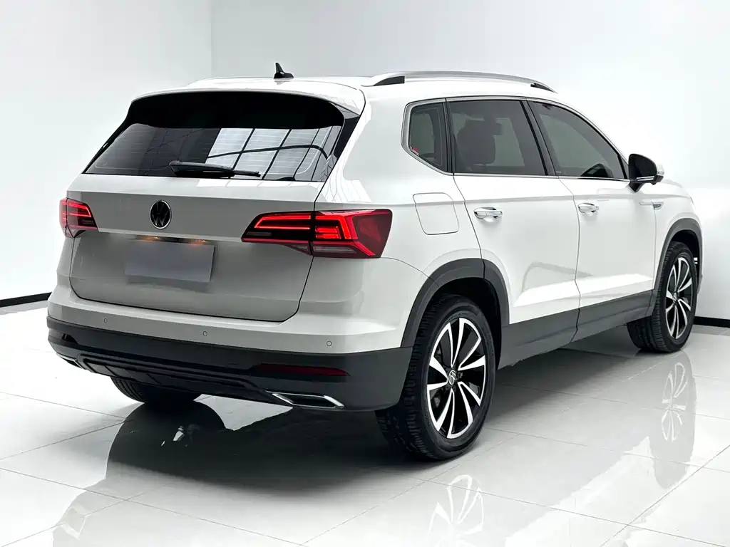 Volkswagen Tharu — миниатюра 4