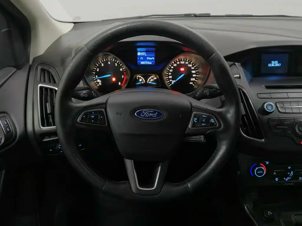 Ford Focus — миниатюра 11