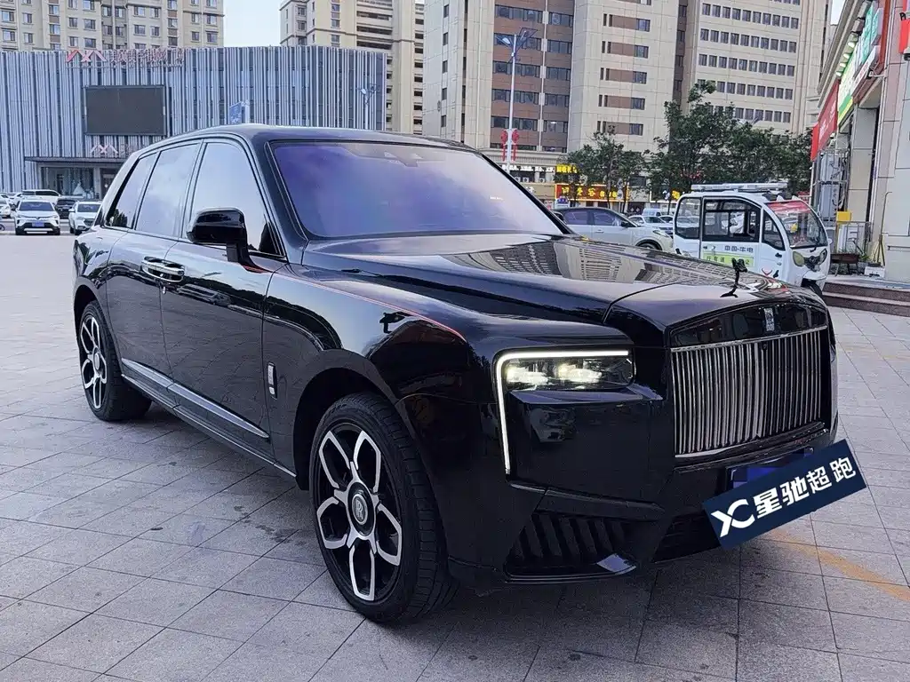 Rolls-Royce Cullinan — миниатюра 2