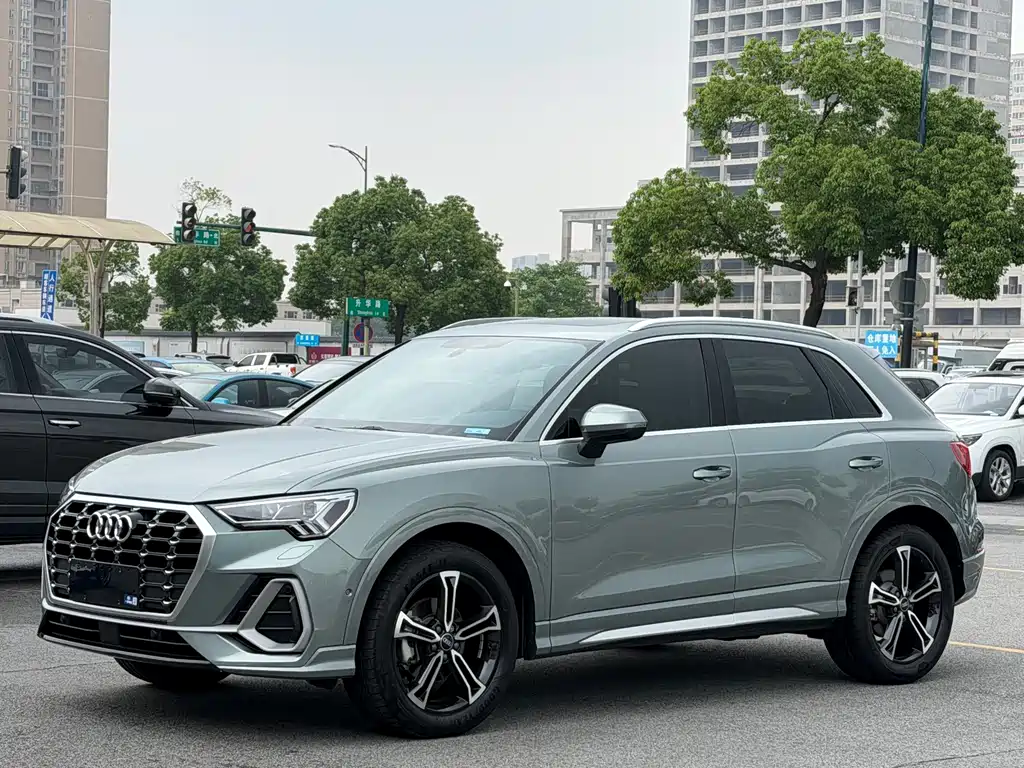 Audi Q3 2022