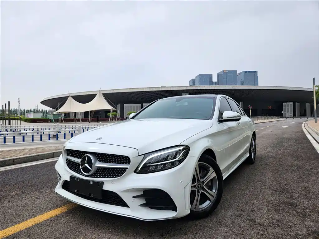 Mercedes-Benz C-Class 2018